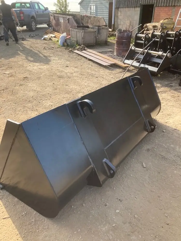 Telehander Buckets | Primal Attachments