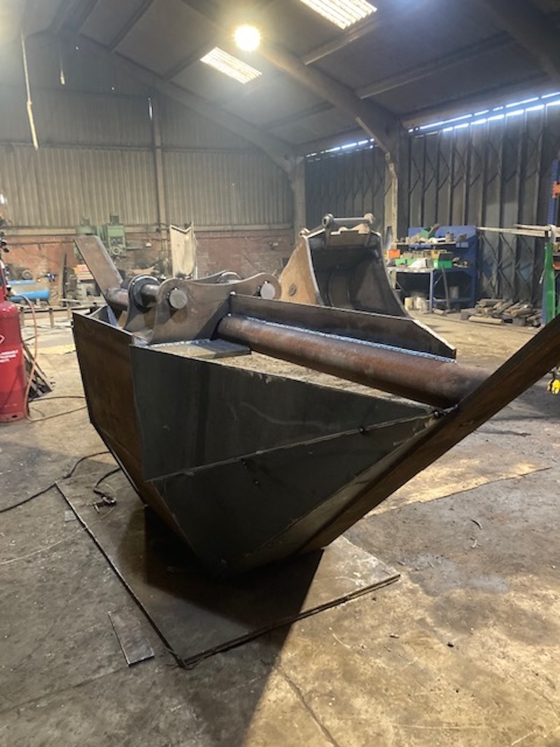 V Ditching V Ditching Bucket | Primal Hydraulic Attachments Ltd